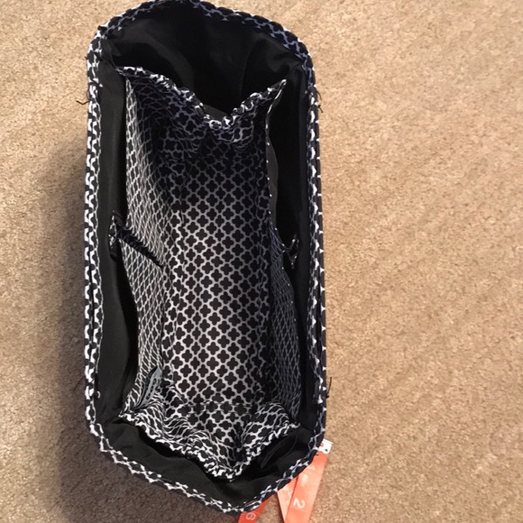 In bag - Picture 2 of 9